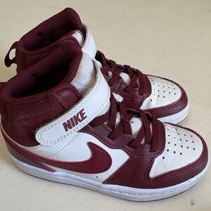 NIKE COURT BOROUGH MID in White and Teamred Size 11C